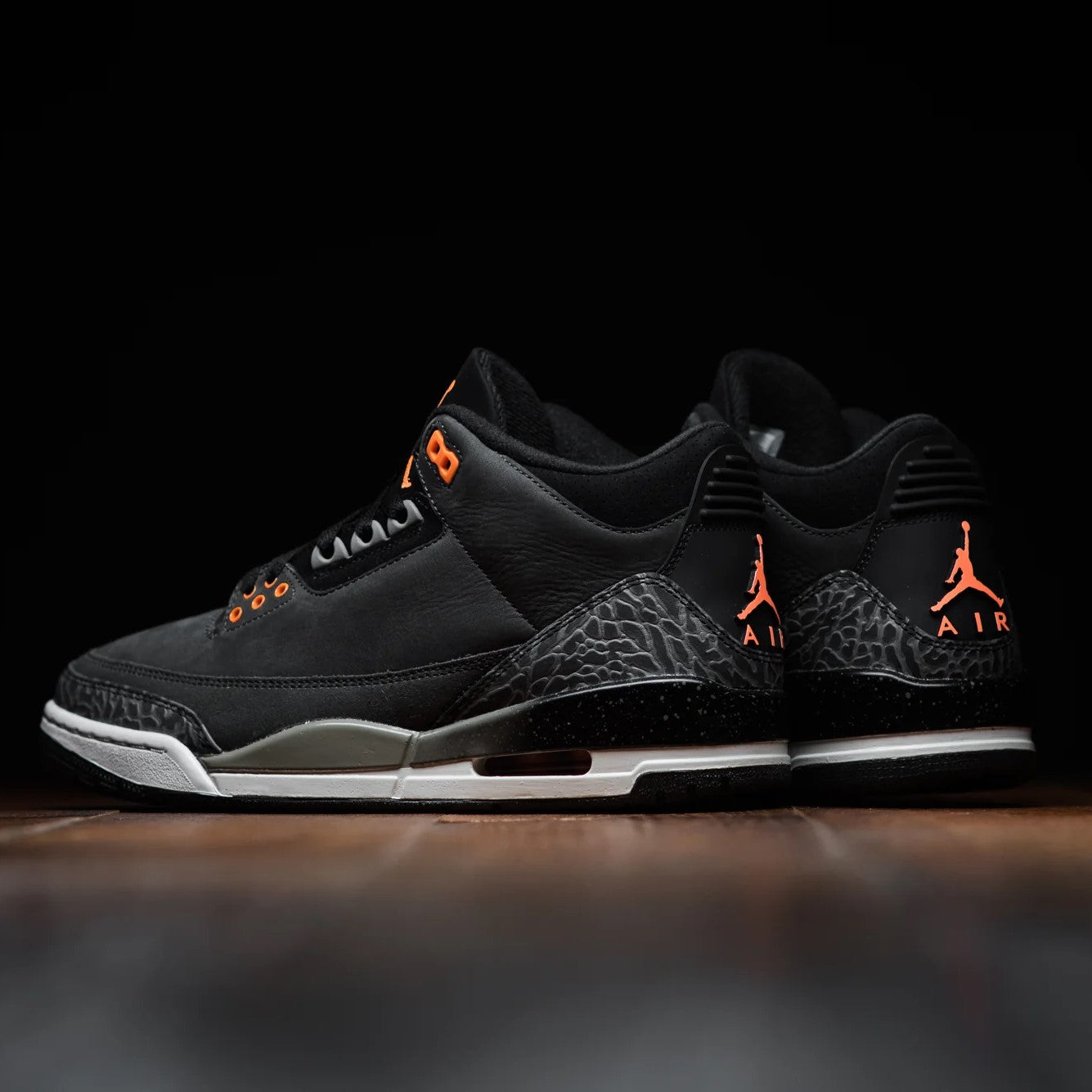 Air Jordan 3 Retro Fear